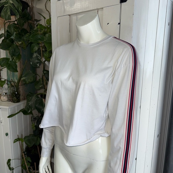 TNA Aritzia White Cropped Long Sleeve Top with Red/blue Stripe oversizedSm - Picture 3 of 9
